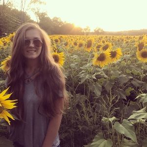 Meet your Posher, Meghan